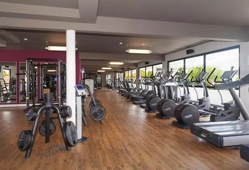 Papagayo Beach Resort