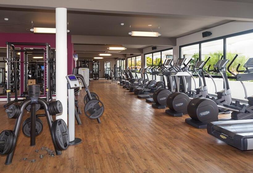 Papagayo Beach Resort