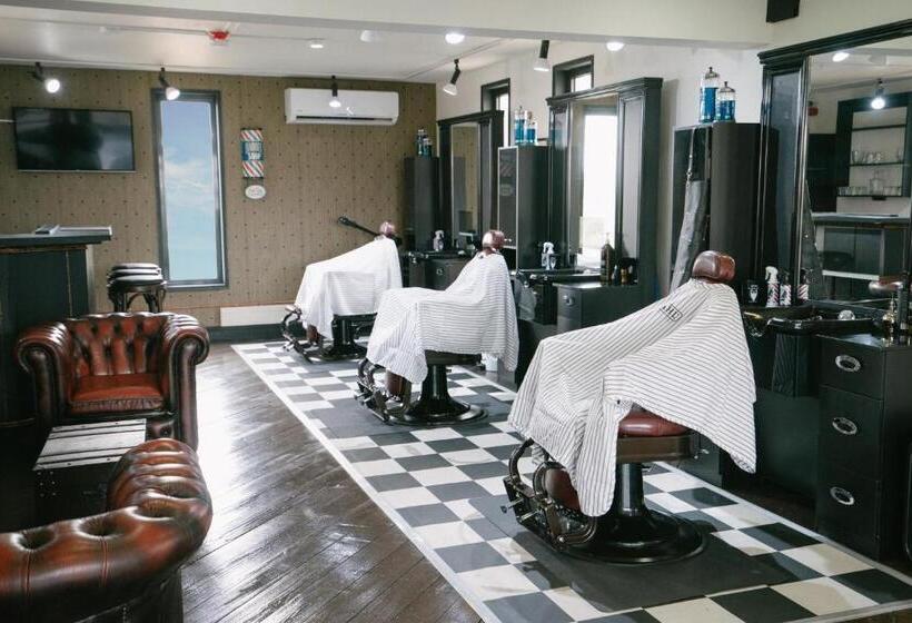 Papagayo Beach Resort