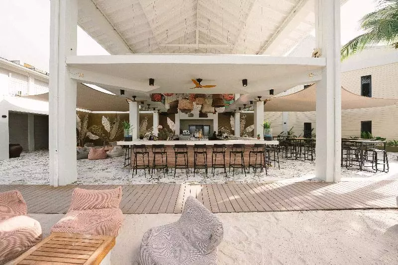 Papagayo Beach Resort