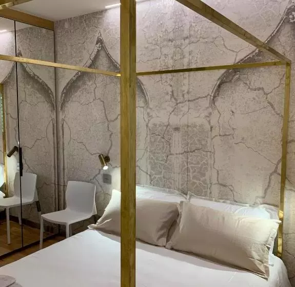 Aamiaismajoitus (B&B) La Forestale  La Suite Royale