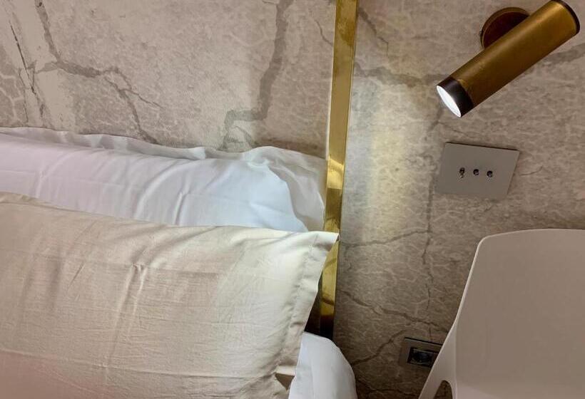 مبيت وإفطار La Forestale  La Suite Royale