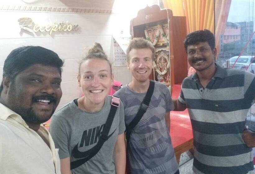 Hotelli Panchavarnaa