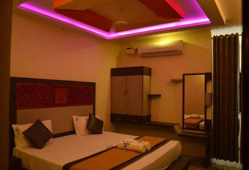 Hotelli Panchavarnaa