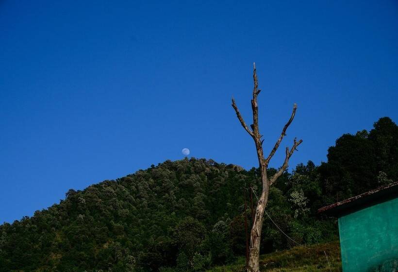 בית מלון כפרי The Goat Village Escape