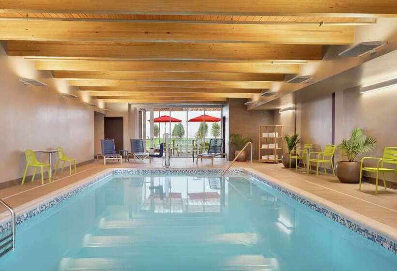 فندق Home2 Suites By Hilton Martinsburg, Wv