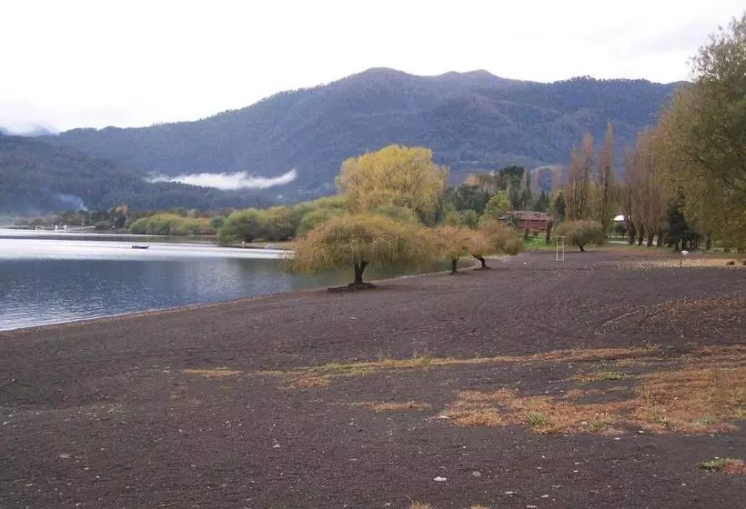 Hotelli Hosteria Cabañas Rucapillan