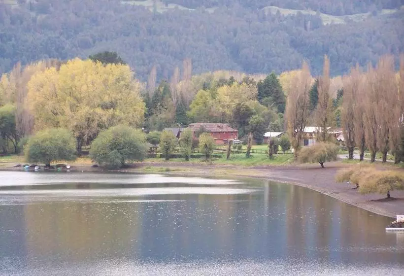 Hotelli Hosteria Cabañas Rucapillan