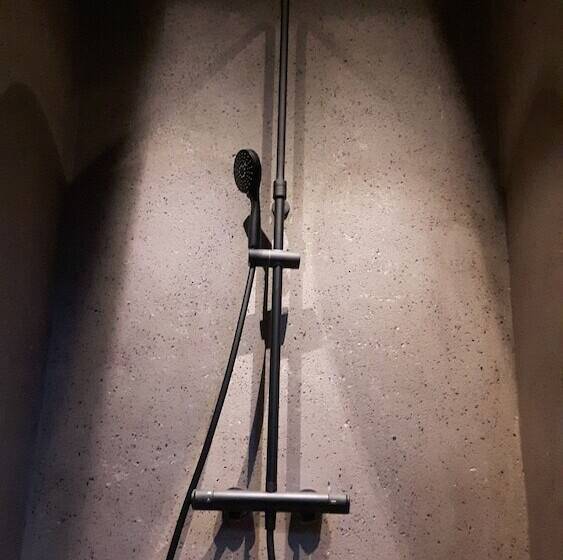 هتل Les Pardines 1819 Mountain Suites & Spa