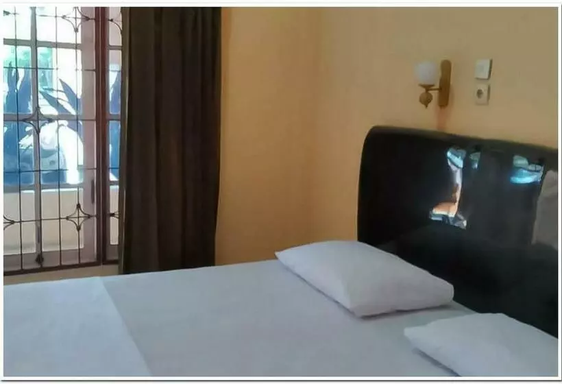 Hotel Maharani Syariah Mitra Reddoorz