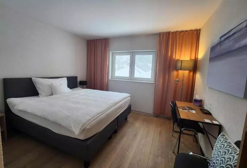 Hotelli Pension Fein & Sein