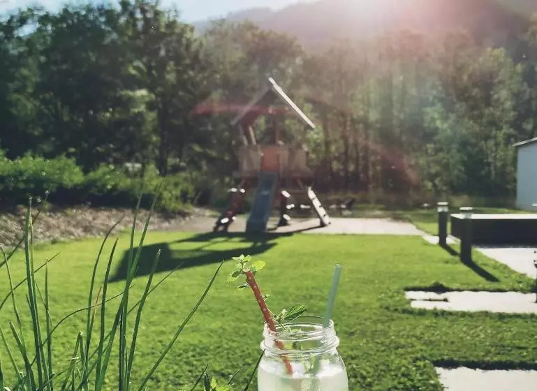 Hotelli Pension Fein & Sein