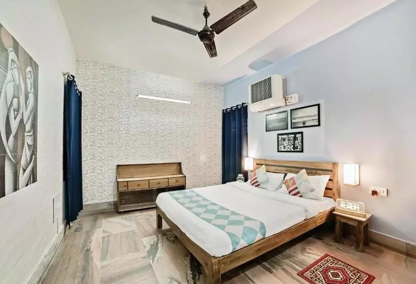 Majatalo Oyo 30104 Artistic Stay Near Barmunda Bus Stand