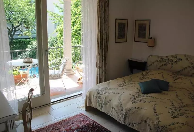 ペンション Villa Olevano