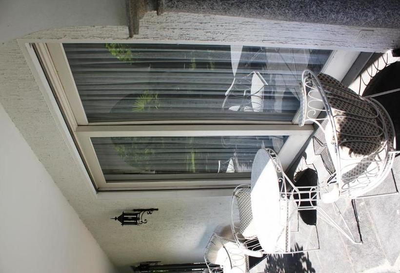 פנסיון Villa Olevano