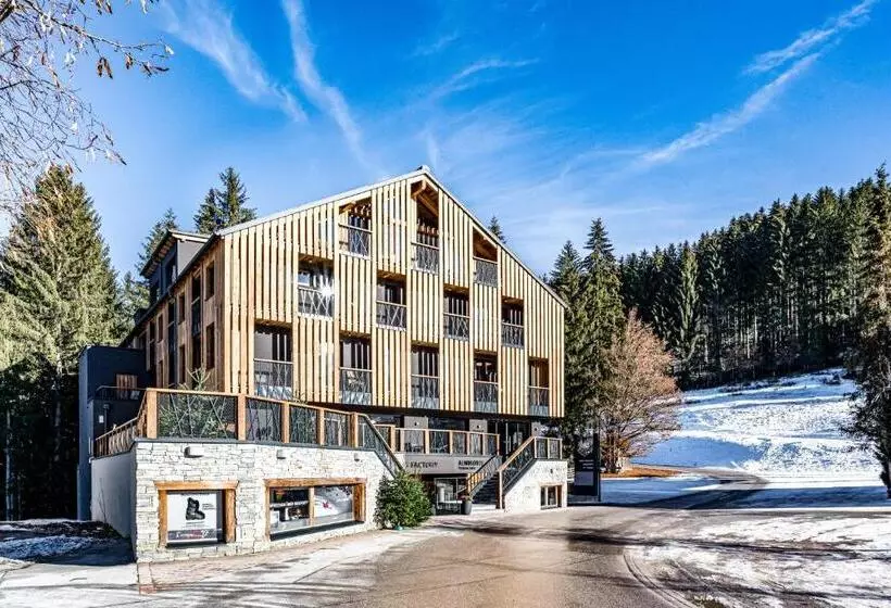 ホテル Almmonte Präclarum Suites Design