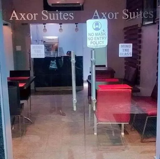 Axor Hotel &suites
