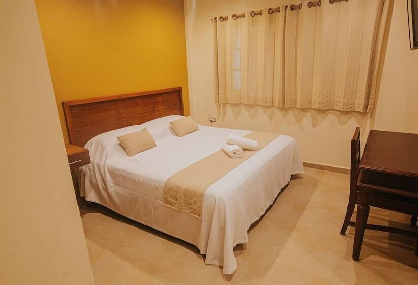 Hotel Beach Don Gonzalo