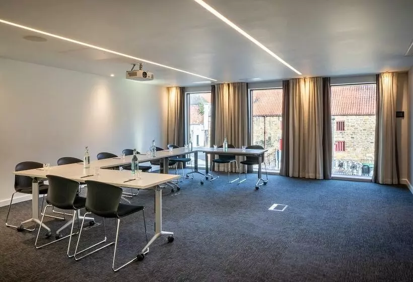 ホテル Innside By Meliá Newcastle