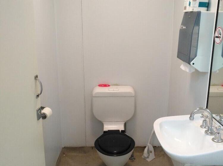 בית מלון כפרי Irish Club Accommodation