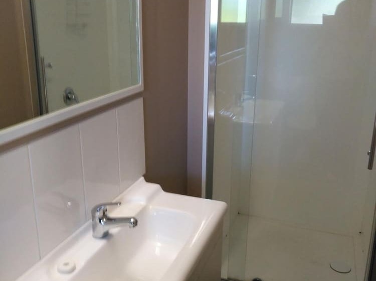 בית מלון כפרי Irish Club Accommodation