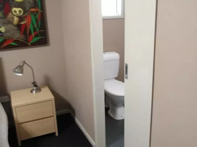 Hotelli Irish Club Accommodation