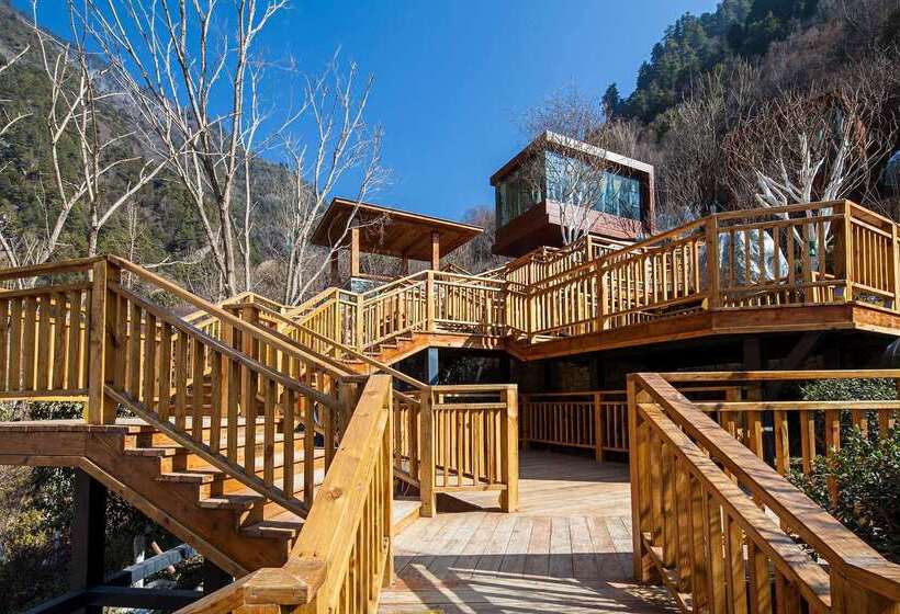 ホテル Ramada by Wyndham Guergou