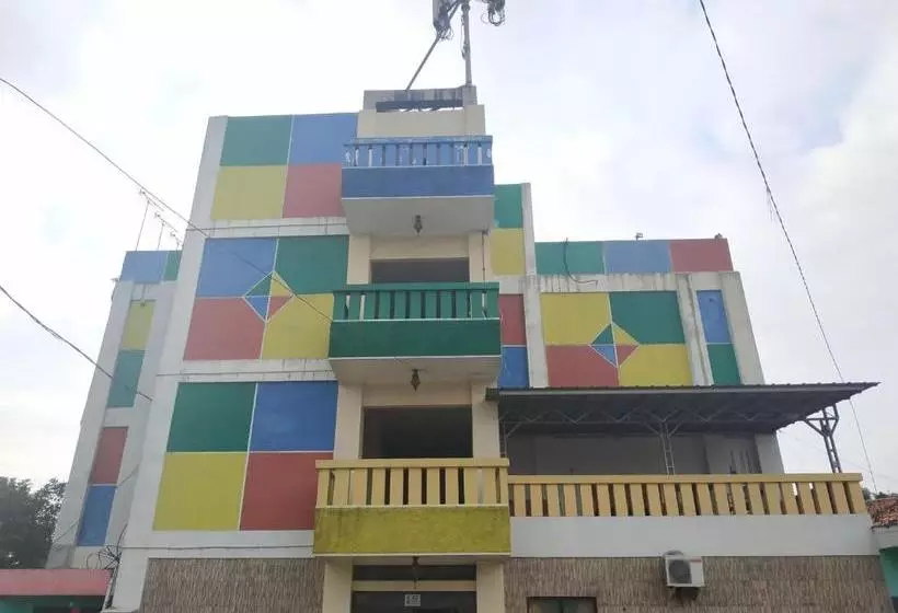 هتل Spot On 2832 Wisma Sukatani Indah