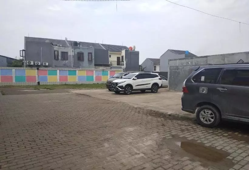 هتل Spot On 2832 Wisma Sukatani Indah