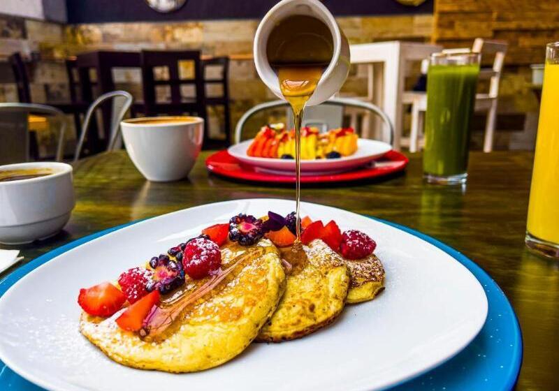 Cadillac Hotel Boutique