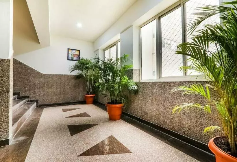 Hotelli Super Collection O Civil Lines Near Old Bus Stand