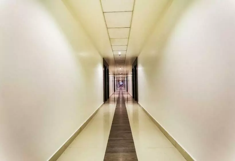 Hotelli Super Collection O Civil Lines Near Old Bus Stand