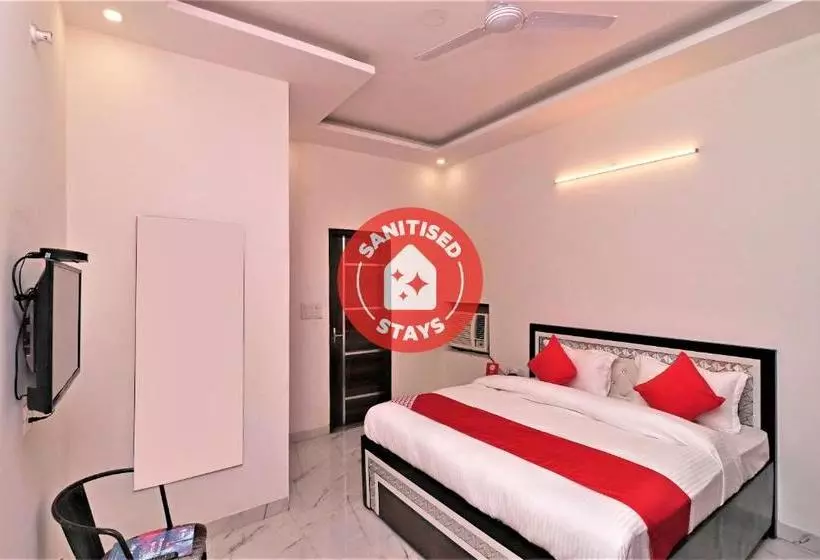 Hotelli Oyo 28576 Laxmi Residency