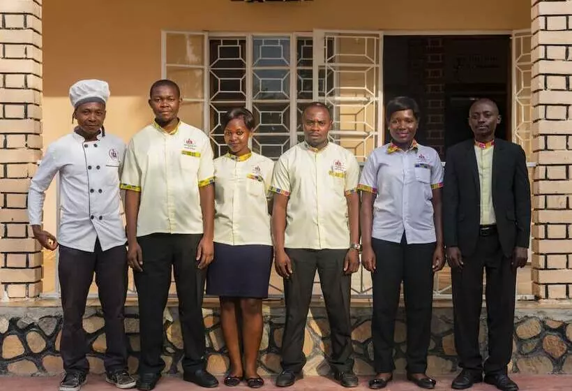 هتل Rwenzori International