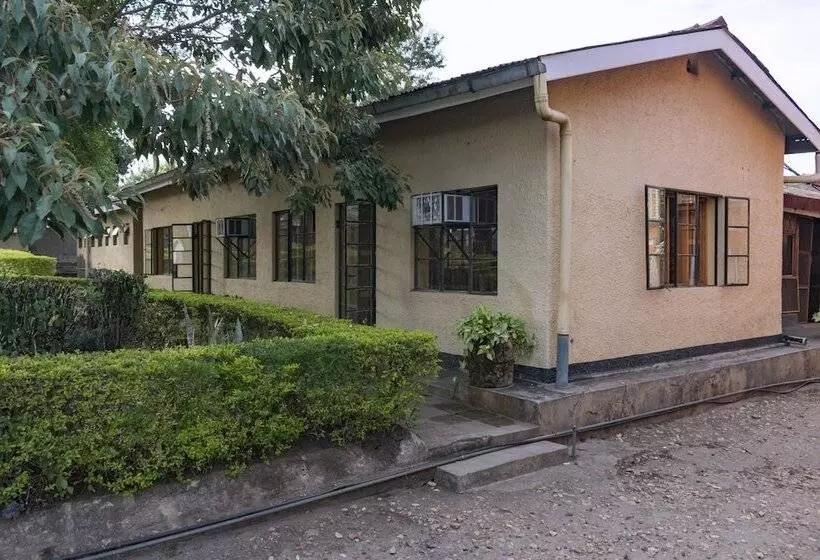 هتل Rwenzori International