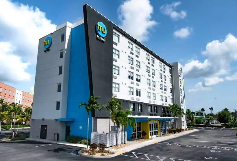 Hotelli Tru By Hilton Florida City
