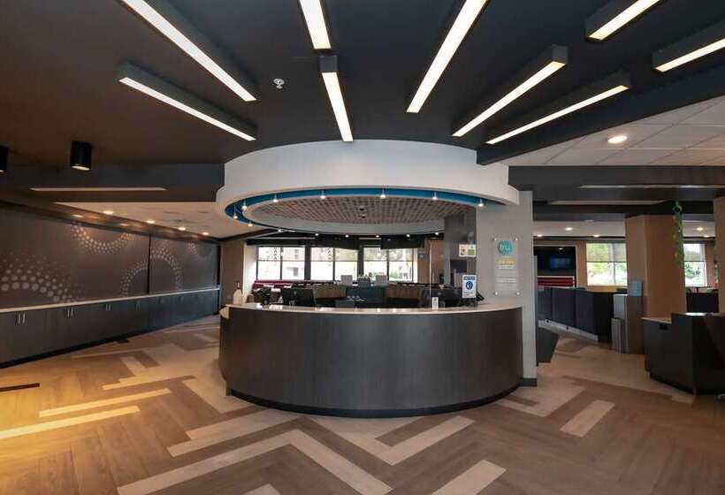 Отель Tru By Hilton Florida City