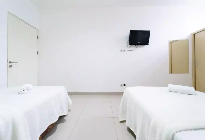 Majatalo Koolkost Near Ragunan Zoo