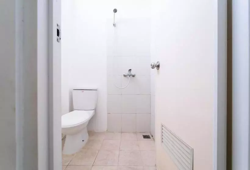 Majatalo Koolkost Near Ragunan Zoo