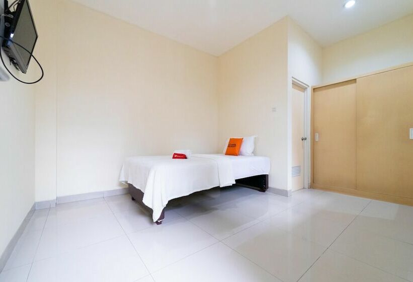 Pansiyon Koolkost Near Ragunan Zoo