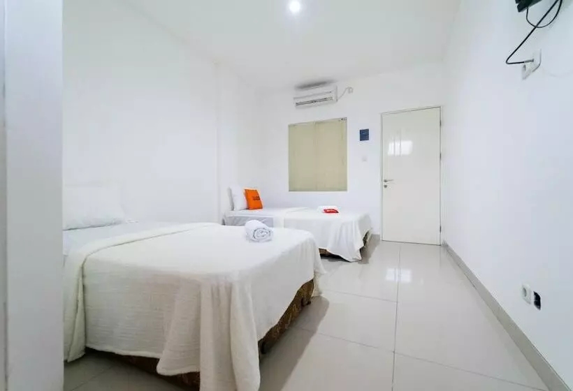 Majatalo Koolkost Near Ragunan Zoo