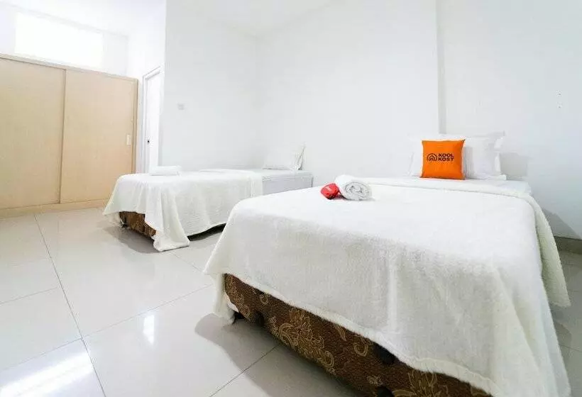 Majatalo Koolkost Near Ragunan Zoo