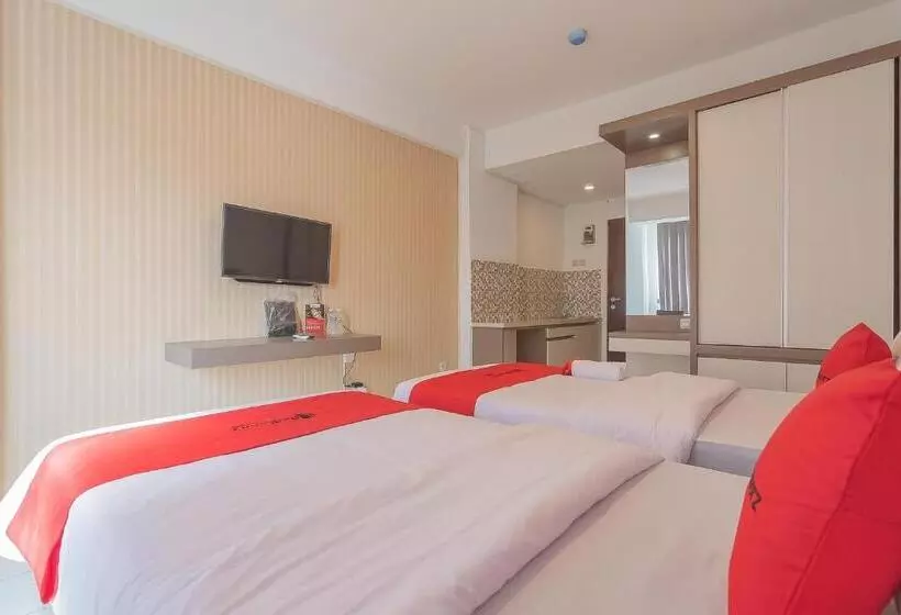 ペンション Reddoorz Apartment @ Emerald Towers Bandung