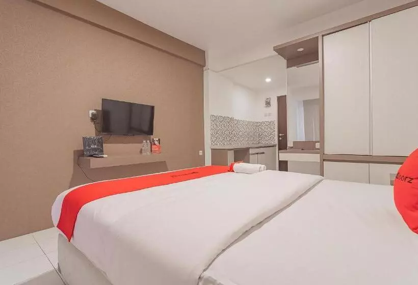 ペンション Reddoorz Apartment @ Emerald Towers Bandung