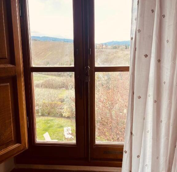 住宿加早餐  Casale Le Masse