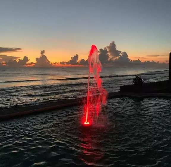 Hotelli La Roca Costa Esmeralda