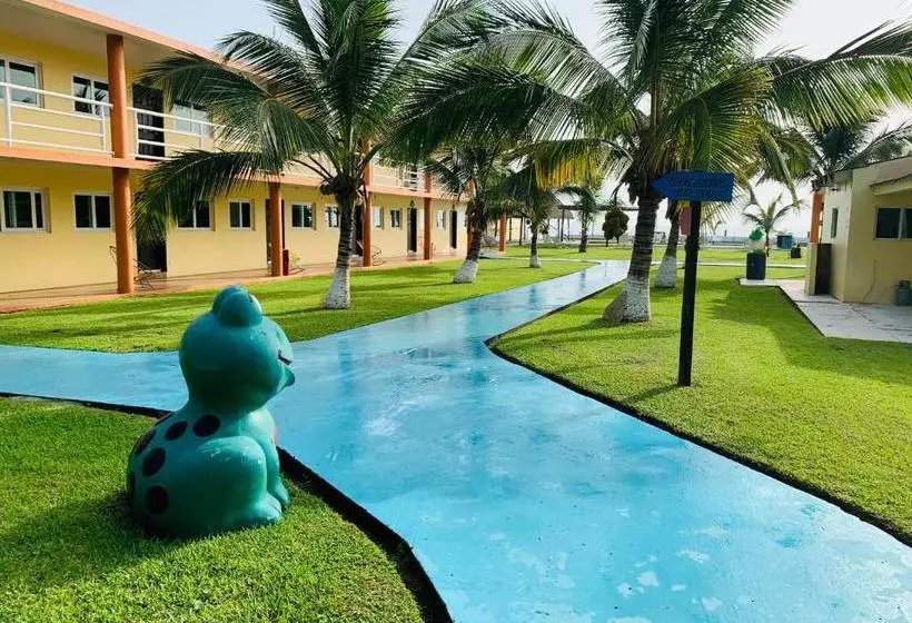 Hotelli La Roca Costa Esmeralda