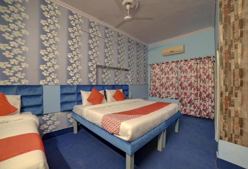 ホテル Oyo 28453 Meenu Inn