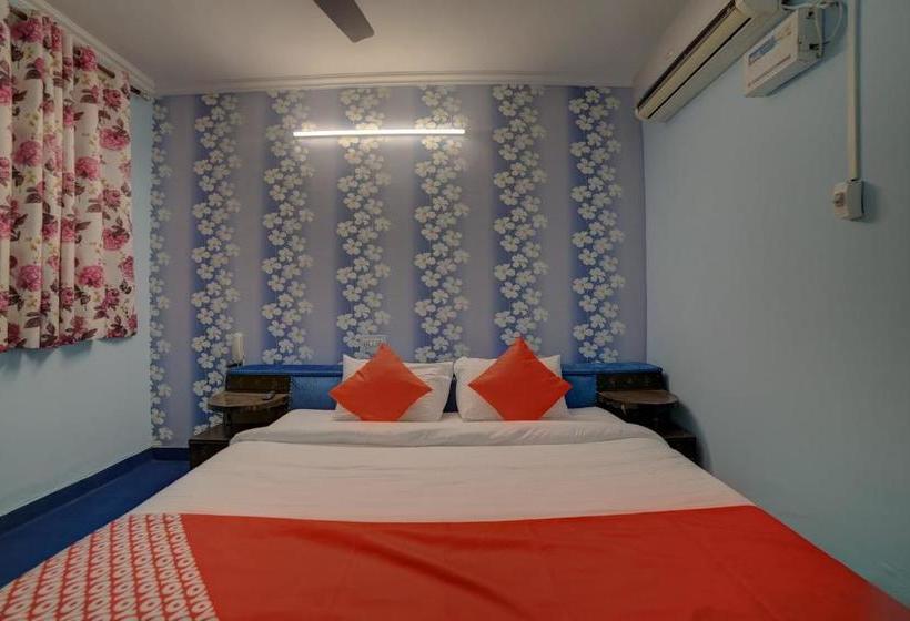 ホテル Oyo 28453 Meenu Inn