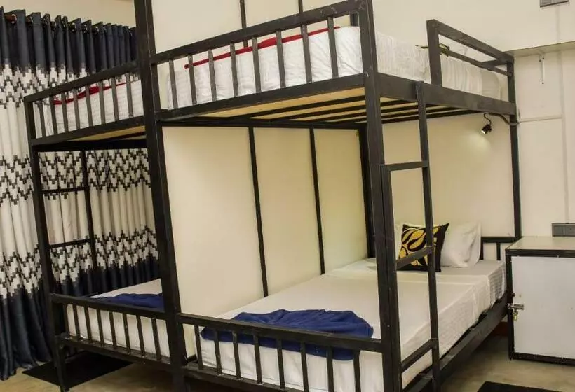 هتل Sigiri Chill Hostel